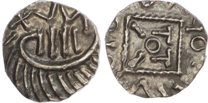 Sceatta, Continental series D (c.695-740), Type 8