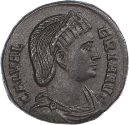 Galeria Valeria, Follis